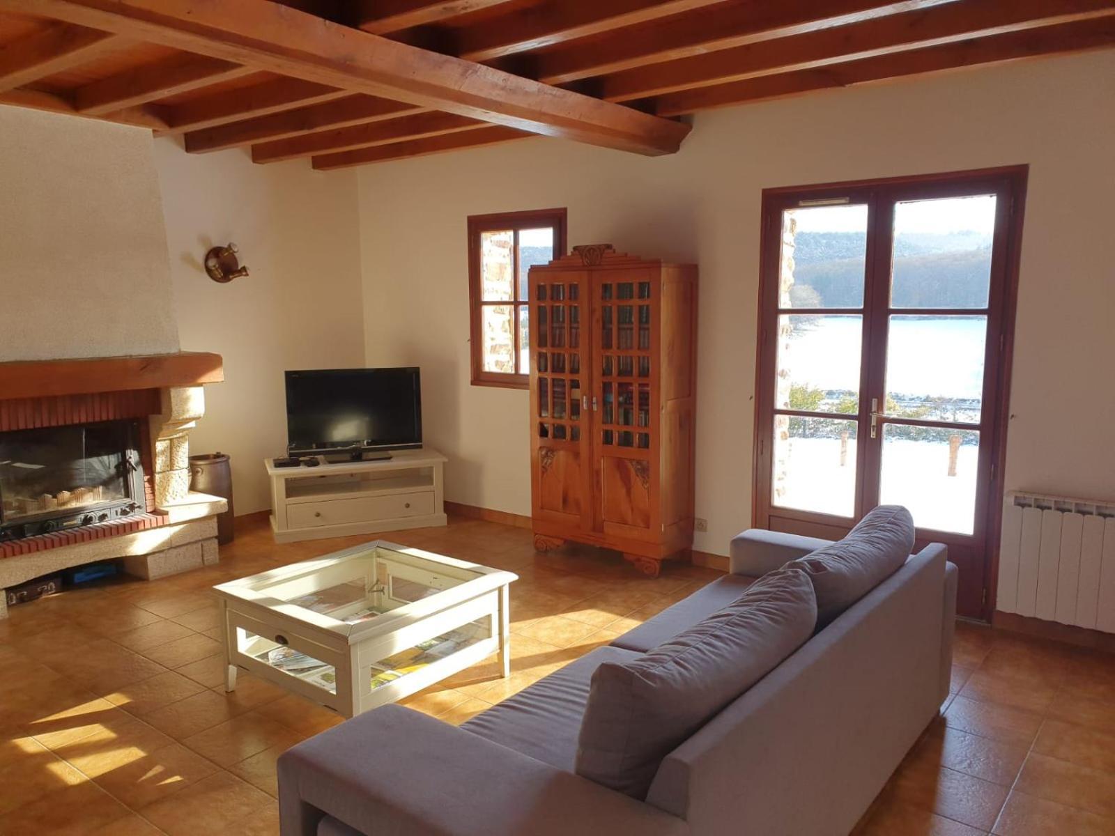 Gite Avec Vue Panoramique, Ideal Pour Un Weekend ! Mont-Saint-Jean  Εξωτερικό φωτογραφία